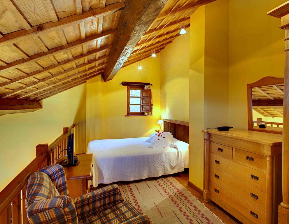 La Montana Magica Rural Hotel 3*