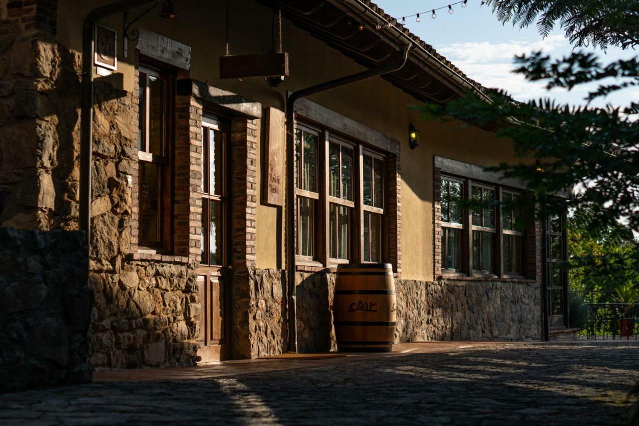 La Montana Magica Rural Hotel